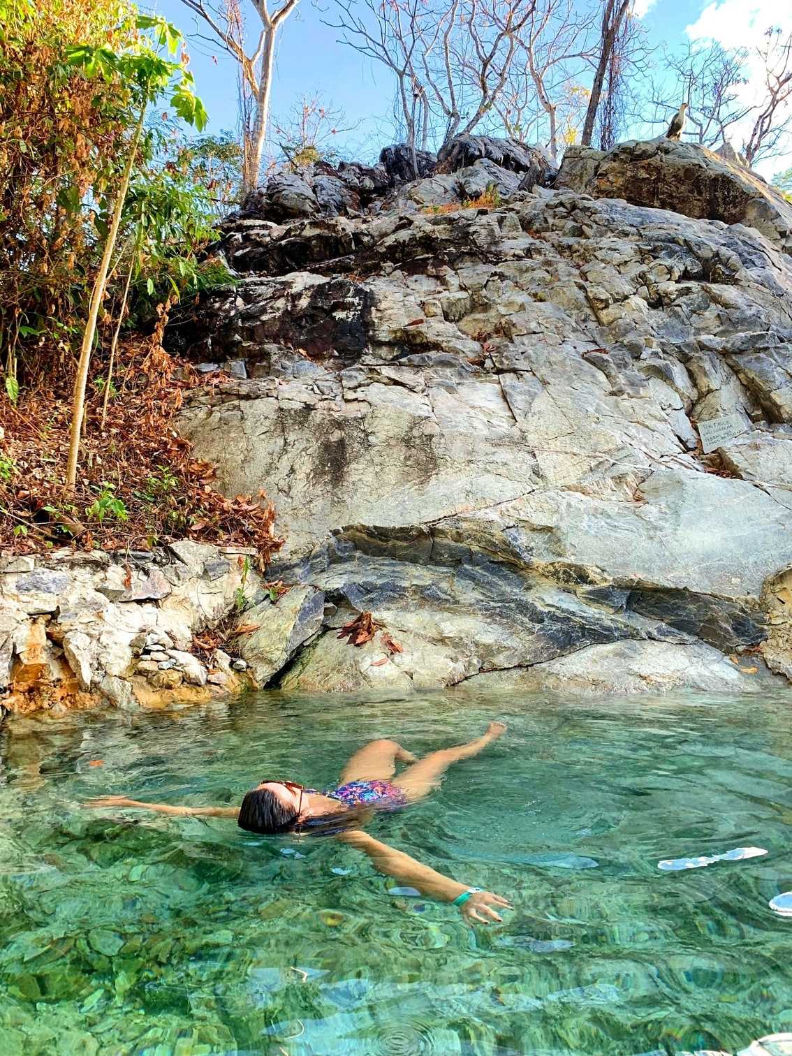 aguas termais chapada dos veadeiros